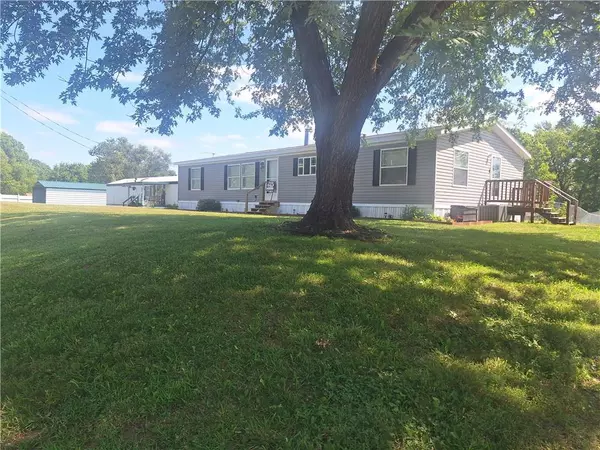 Clarksdale, MO 64430,802 N Main ST