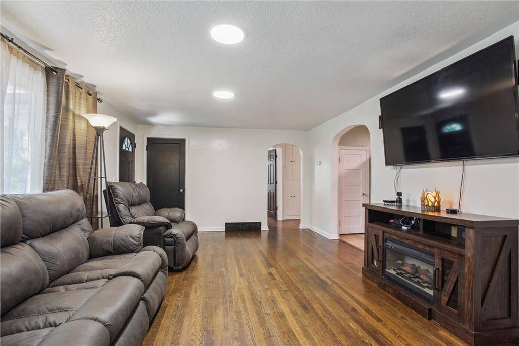 Kansas City, KS 66109,7717 Farrow AVE