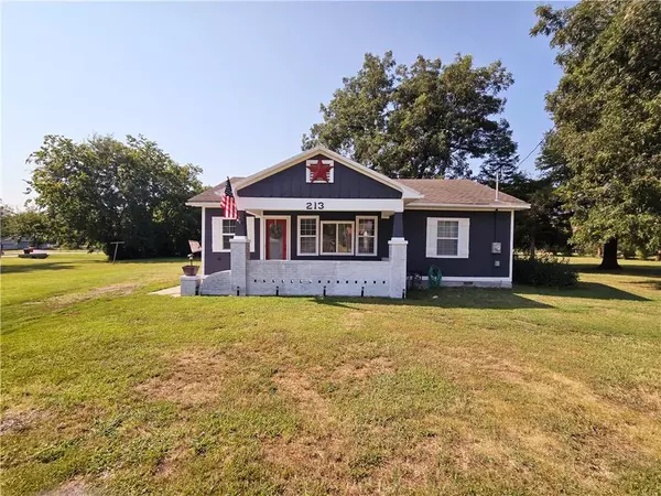 213 S 5th ST, Arma, KS 66712