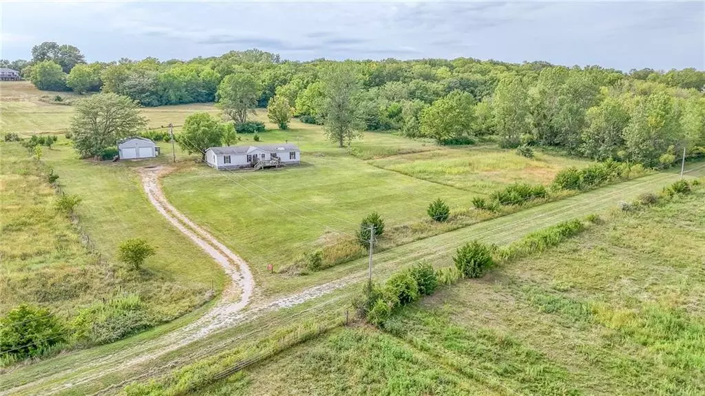 Kingsville, MO 64061,1725 NW 300 RD