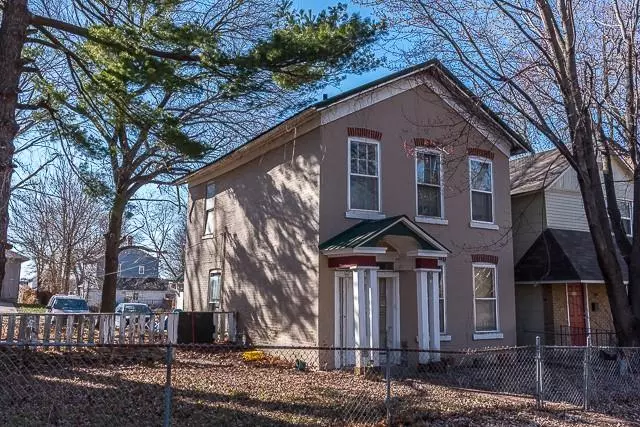 Leavenworth, KS 66048,321 Pottawatomie ST