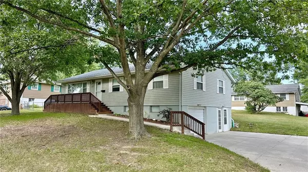 1719 Lakeside TER, Trenton, MO 64683