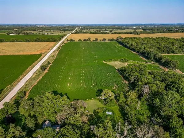 Fontana, KS 66026,391st Osawatomie RD