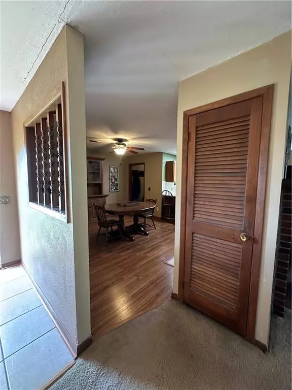 Iola, KS 66749,1509 Northwestern ST
