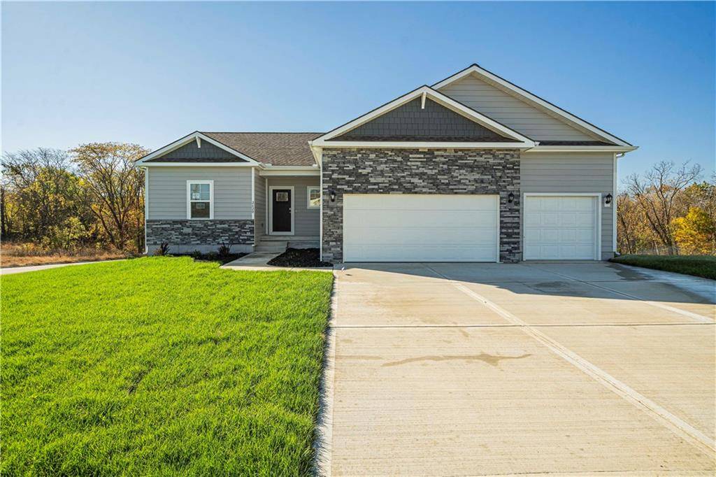 2620 Windmill DR, Platte City, MO 64079