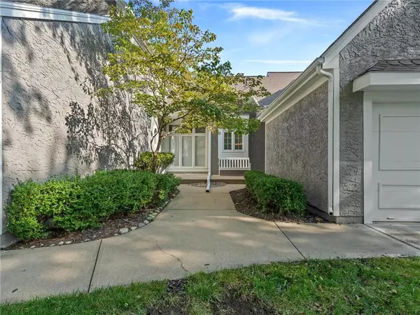 Overland Park, KS 66209,6722 W 126TH PL