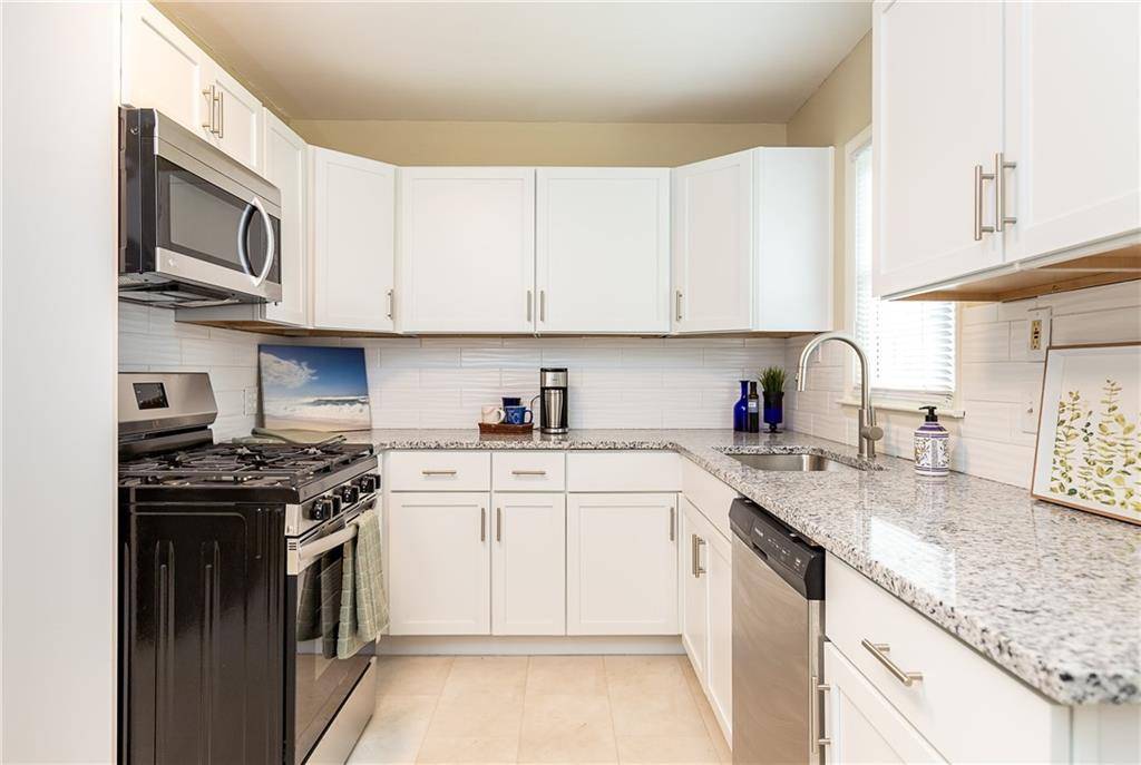 Kansas City, MO 64114,419 W 87th ST