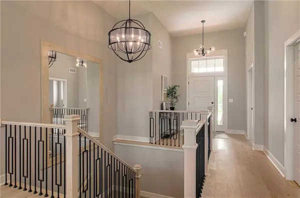 Kearney, MO 64060,2007 Foxtail PT