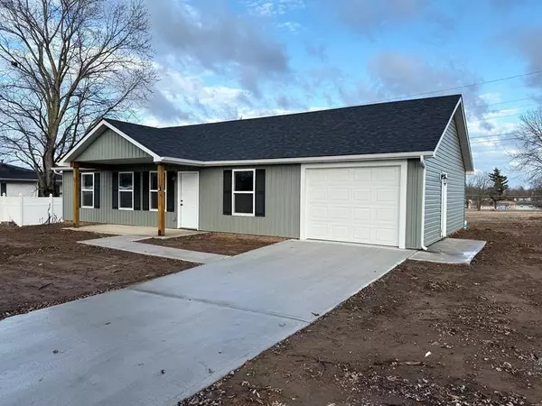 El Dorado Springs, MO 64744,1035 Westhaven RD