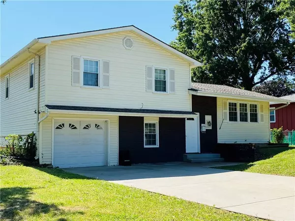 11117 W 70th ST, Shawnee, KS 66203