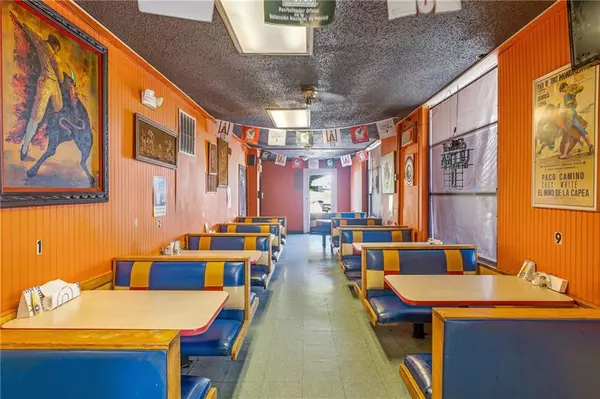 1230 Merriam LN, Kansas City, KS 66103