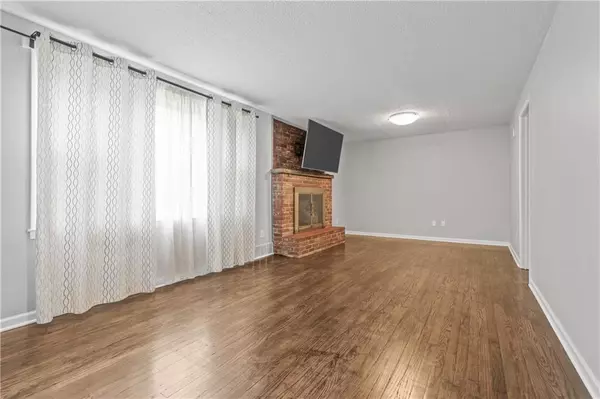 Kansas City, MO 64117,3930 N Cleveland AVE