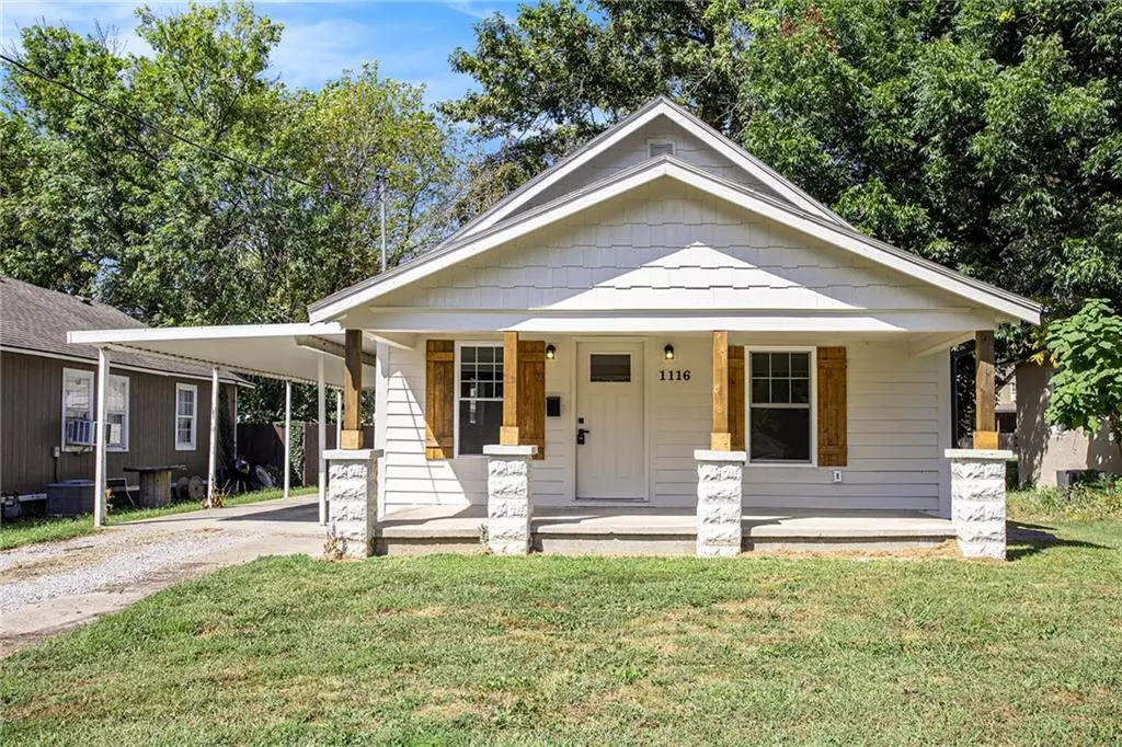 Osawatomie, KS 66064,1116 4th ST