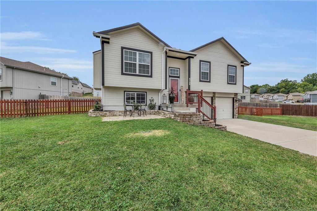 Kansas City, KS 66106,4725 Chester AVE