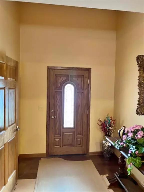 Pittsburg, KS 66762,417 E 9th ST