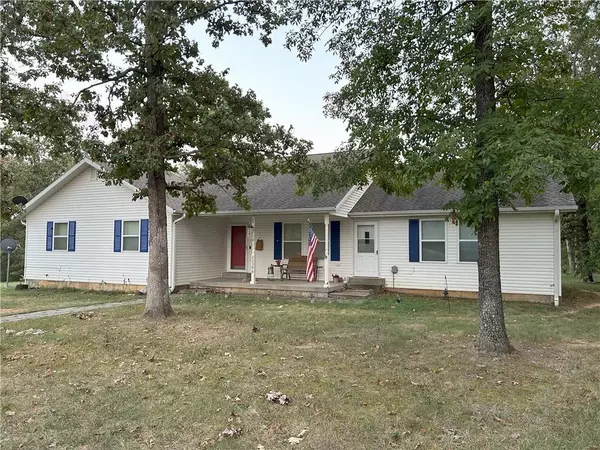 22396 E Nebo Hill RD, Nevada, MO 64772