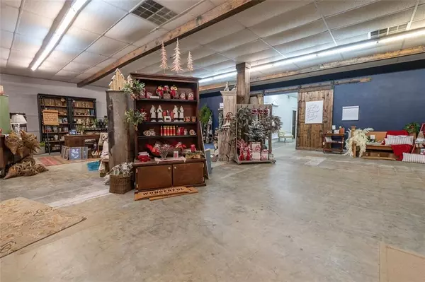 Neodesha, KS 66757,515 Main N/A