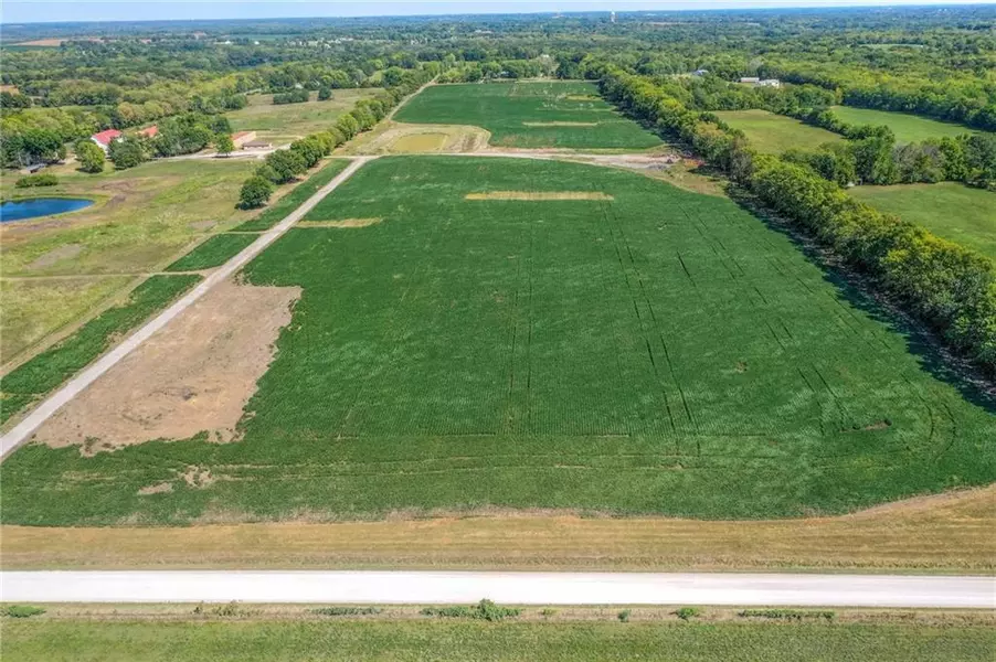 Lot 2 Gibbons RD, Pleasant Hill, MO 64080