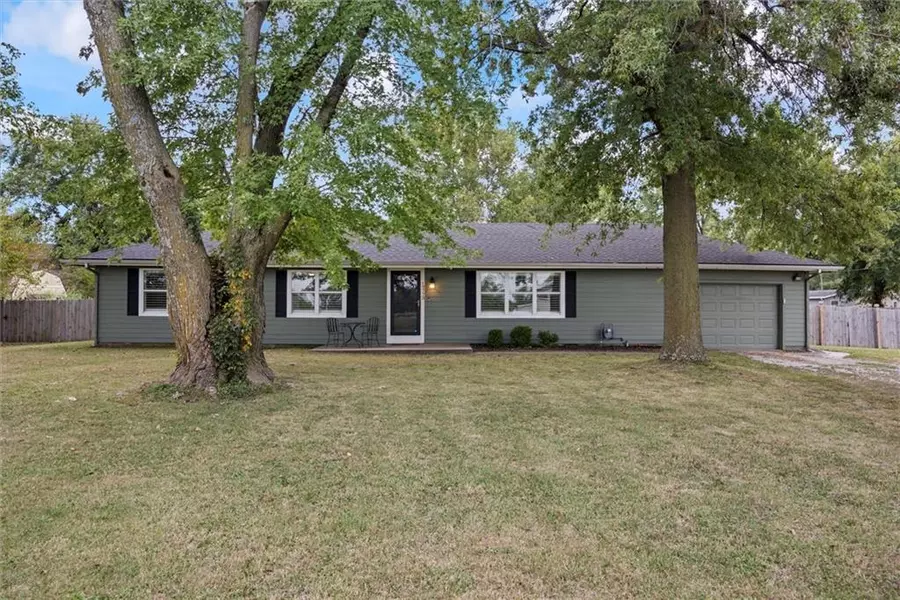 19773 Linwood RD, Linwood, KS 66052