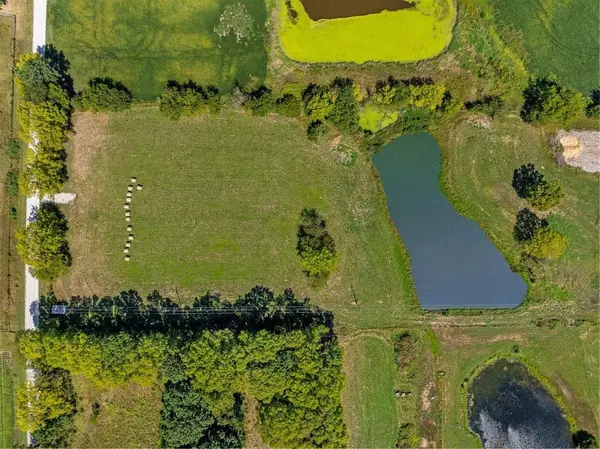 Smithville, MO 64089,18410 HH Lake RD