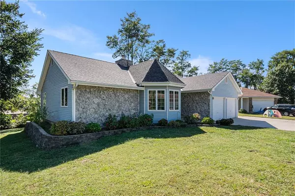 Dearborn, MO 64439,18 Sandy CIR