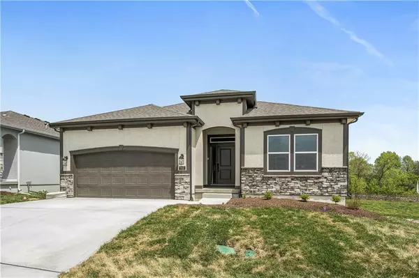 6904 NE 70th ST, Kansas City, MO 64119