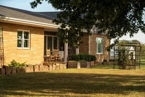 Appleton City, MO 64724,13190 NW 52 HWY