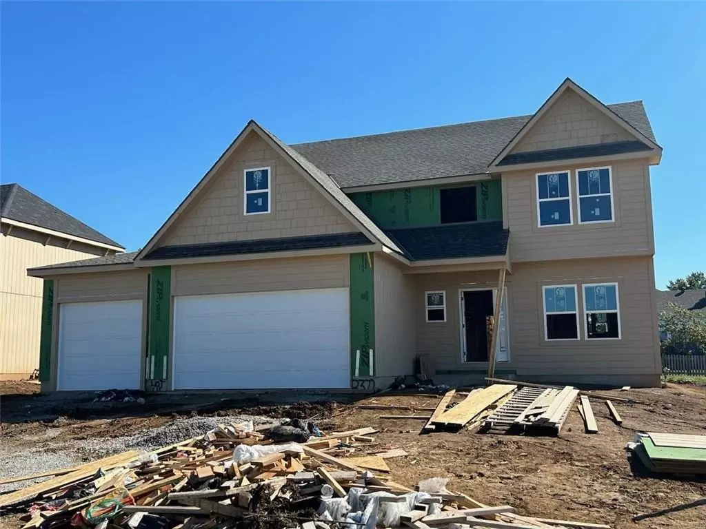 Grain Valley, MO 64029,2372 NE Colonnade AVE