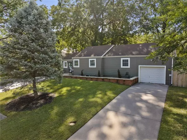 Overland Park, KS 66204,7913 W 78th ST