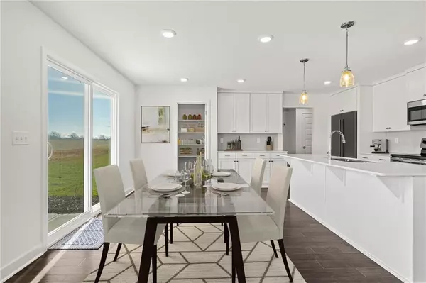 Raymore, MO 64083,416 Woodview DR