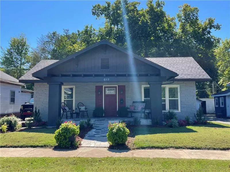 617 W Forest ST, Pittsburg, KS 66762