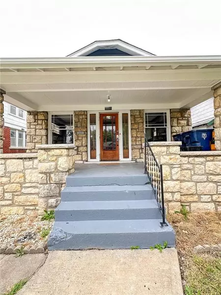 2231 Van Brunt BLVD, Kansas City, MO 64127