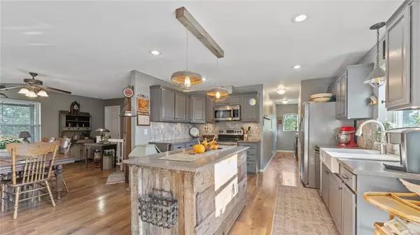 Nevada, MO 64772,24270 S BB HWY