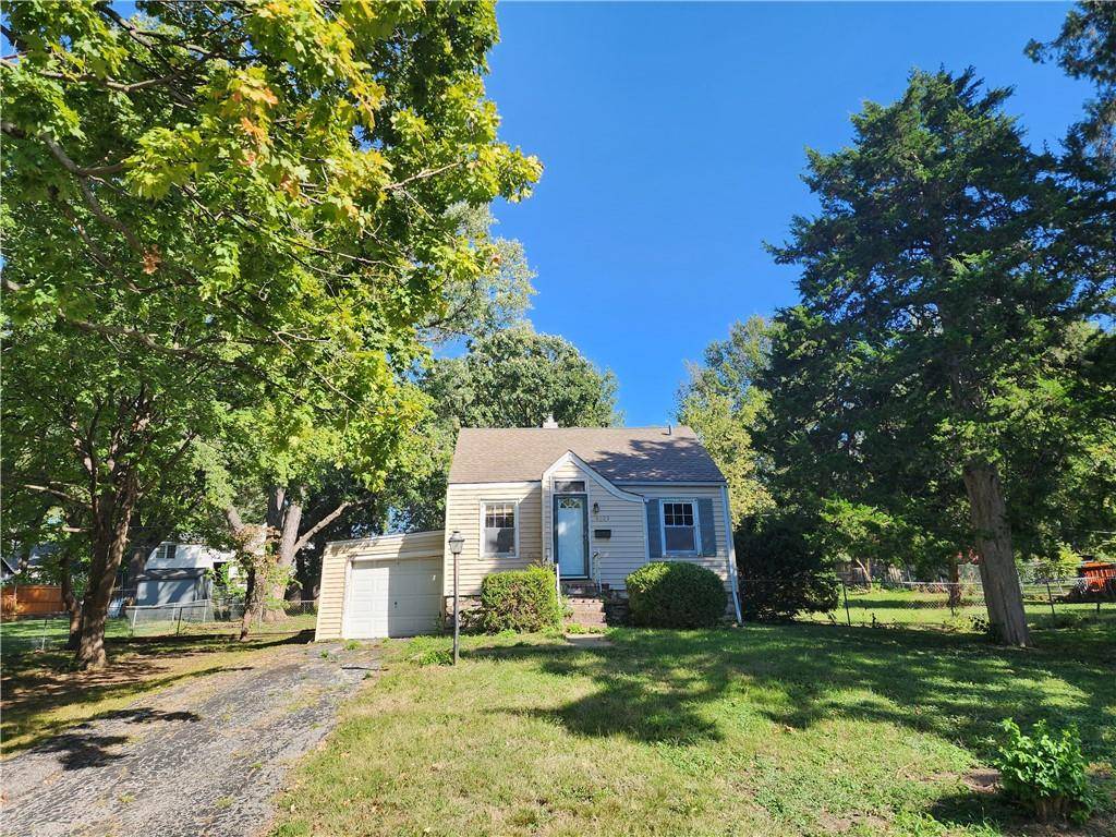 6029 Outlook ST, Mission, KS 66202