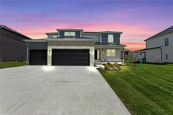 13424 W 178th ST, Overland Park, KS 66013