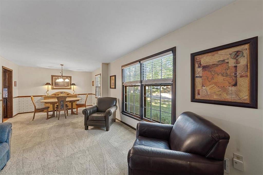 Lenexa, KS 66215,12626 W 101st TER