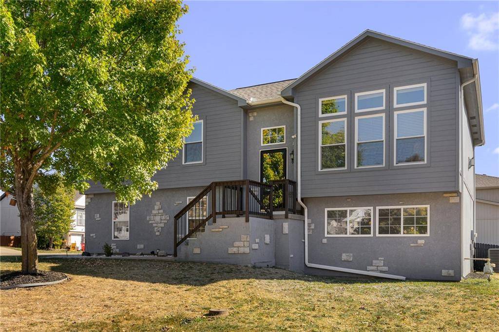 613 N Jones CT, Independence, MO 64056