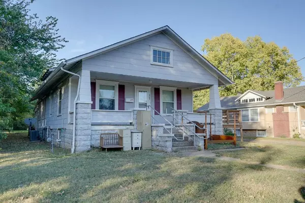 Odessa, MO 64076,409 E Mason ST