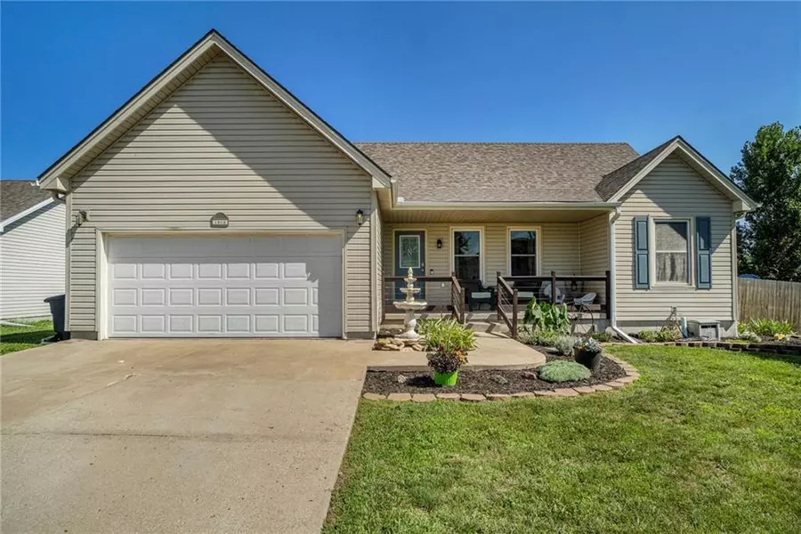 1808 Washginton WAY, Plattsburg, MO 64477