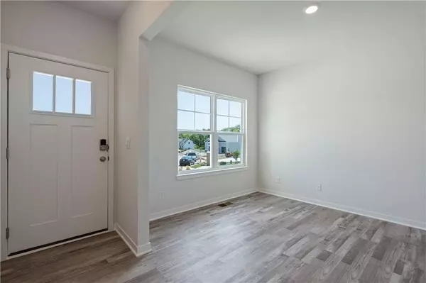 Peculiar, MO 64078,11008 E Ridge CT