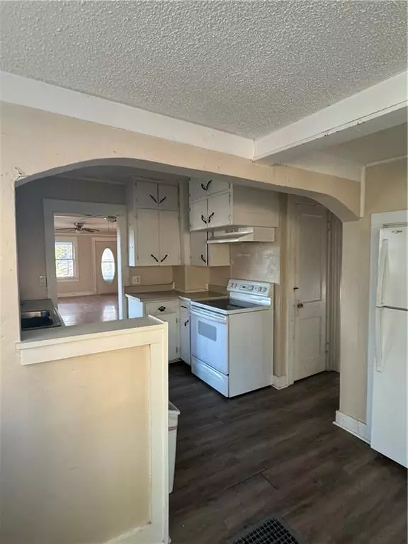 Excelsior Springs, MO 64024,714 St Louis AVE