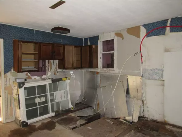 Sedalia, MO 65301,1308 E 10th ST