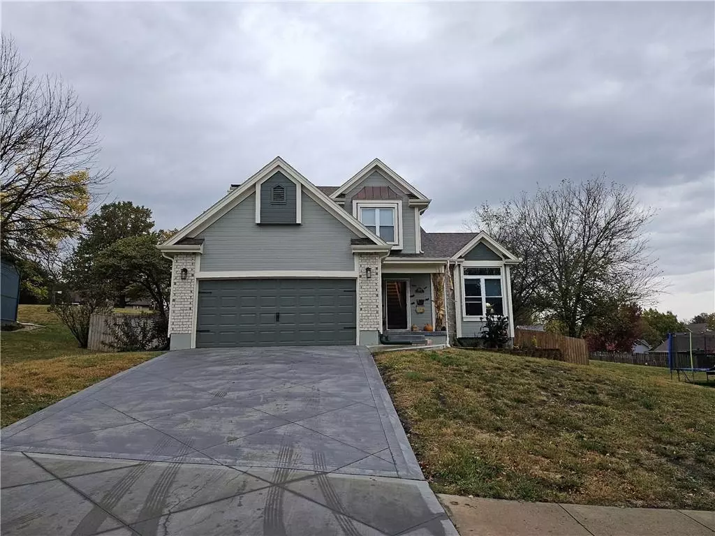 Smithville, MO 64089,104 Jasmine CIR