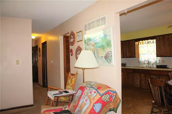 Buckner, MO 64016,200 Erin ST