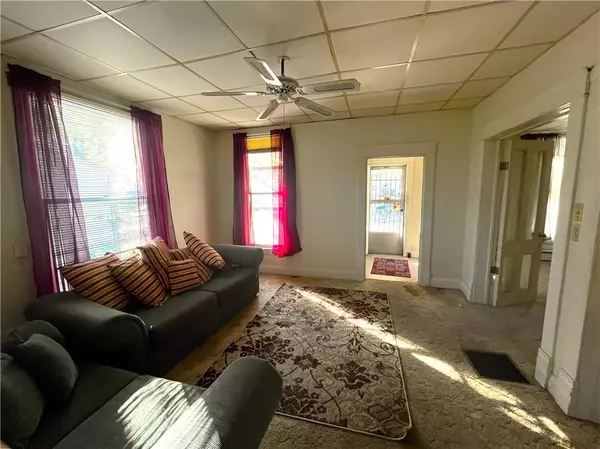 Sedalia, MO 65301,1207 S SNEED AVE