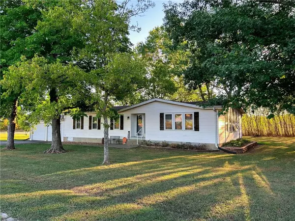 Mound City, KS 66056,62 W Sumac DR