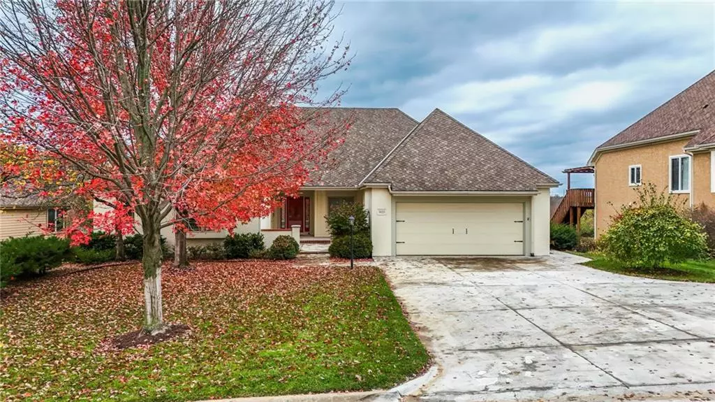 5023 W 18th ST, Lawrence, KS 66047