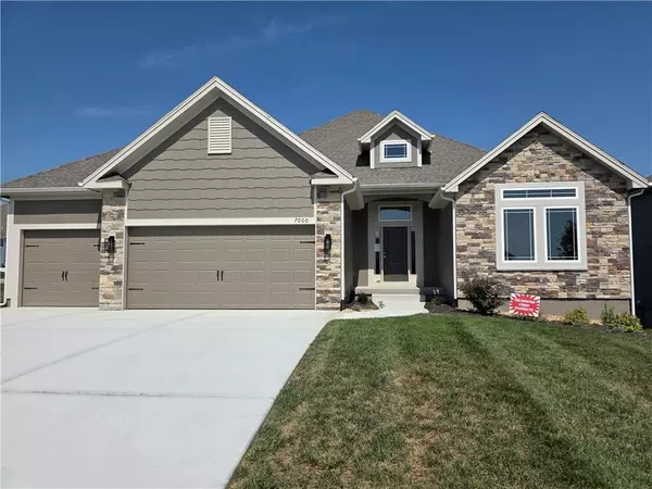 7000 NE 102nd CT, Kansas City, MO 64156