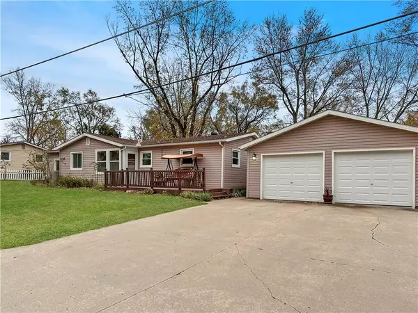 421 James ST, Carbondale, KS 66414