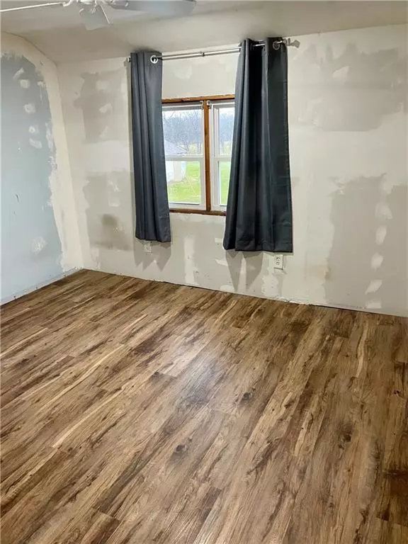 Coffey, MO 64636,13100 242 ST